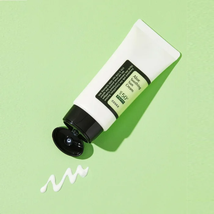 COSRX-Aloe-Soothing-Sun-Cream-SPF50-2.webp